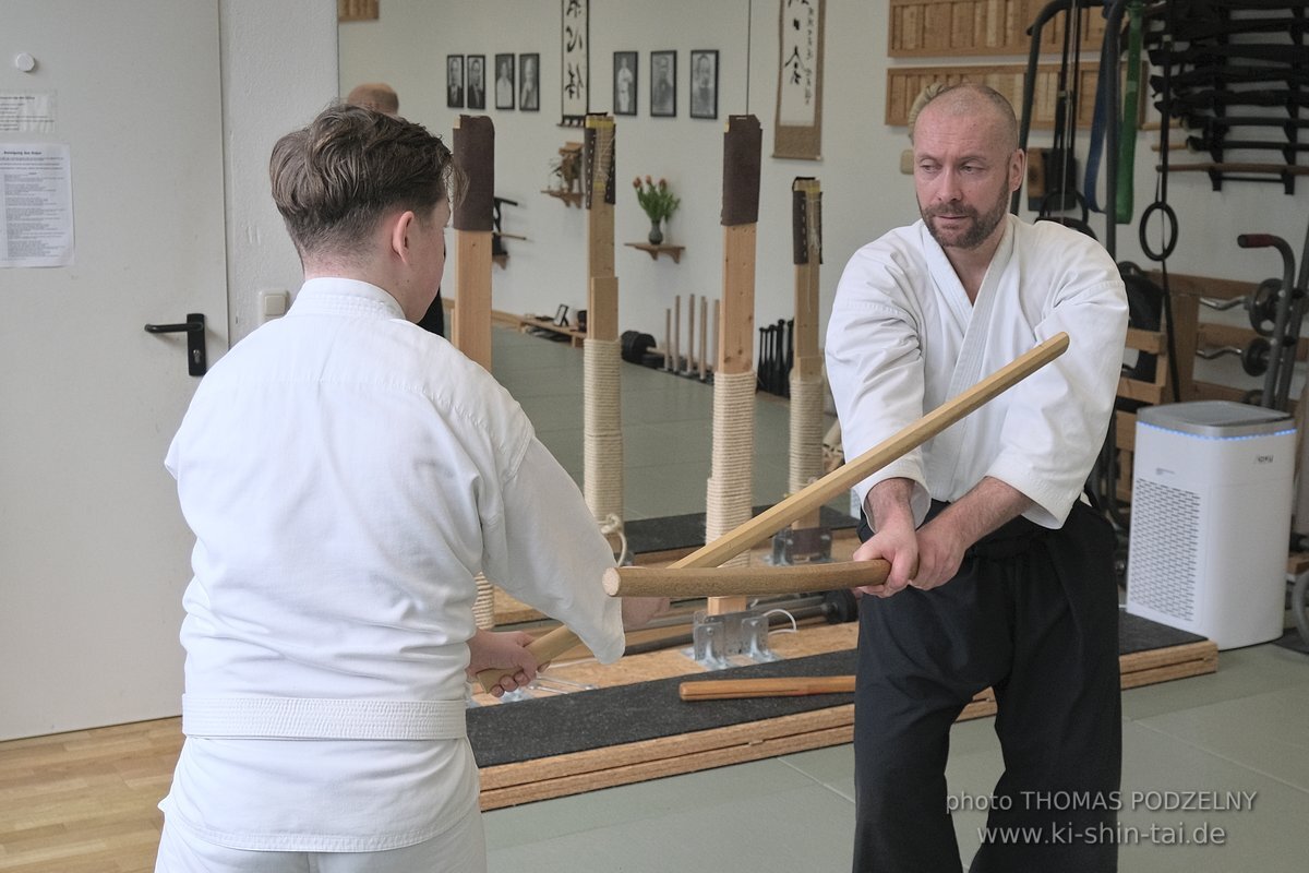 Aikido Intensiv (I) 2023 - Aiki Ken - Thomas Podzelny 5.Dan