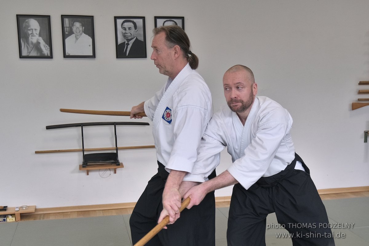 Aikido Intensiv (I) 2023 - Aiki Ken - Thomas Podzelny 5.Dan