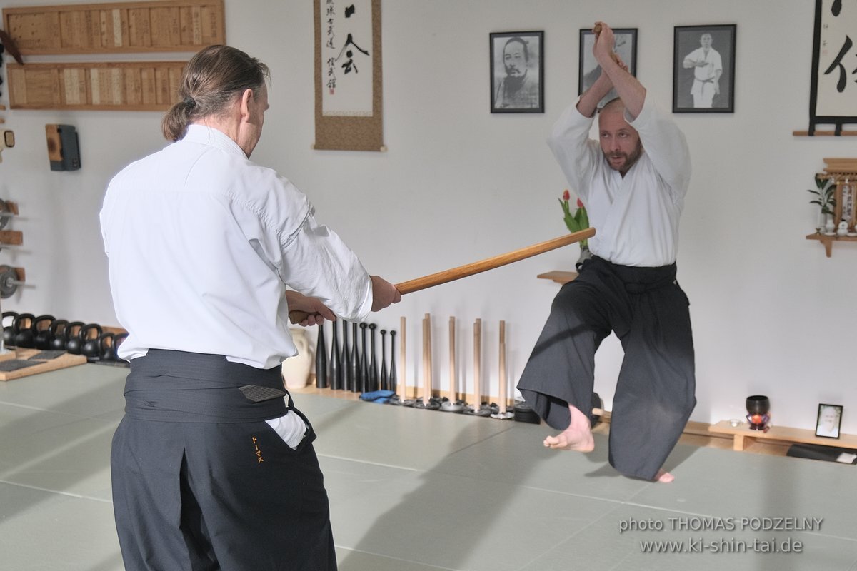 Aikido Intensiv (I) 2023 - Aiki Ken - Thomas Podzelny 5.Dan