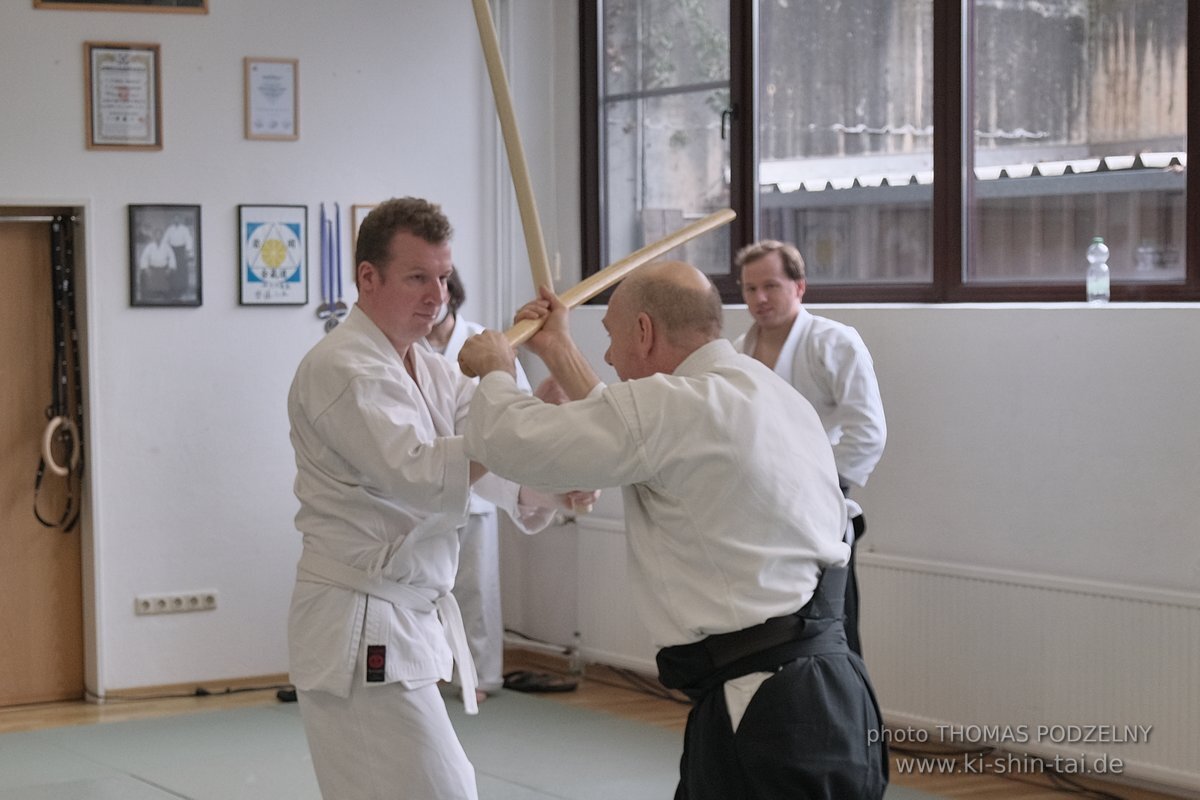 Aikido Intensiv (I) 2023 - Aiki Ken - Thomas Podzelny 5.Dan