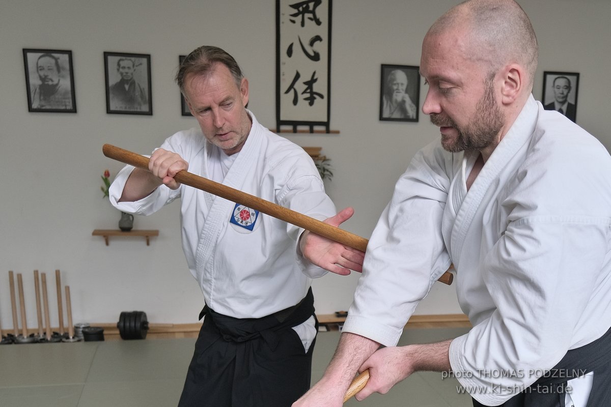 Aikido Intensiv (I) 2023 - Aiki Ken - Thomas Podzelny 5.Dan