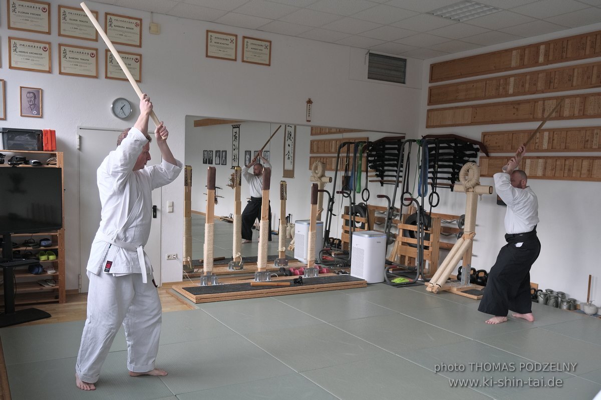 Aikido Intensiv (I) 2023 - Aiki Ken - Thomas Podzelny 5.Dan