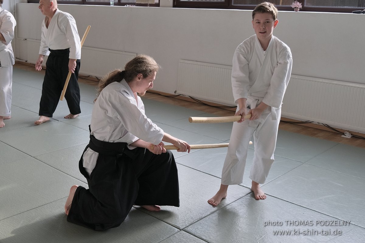 Aikido Intensiv (I) 2023 - Aiki Ken - Thomas Podzelny 5.Dan