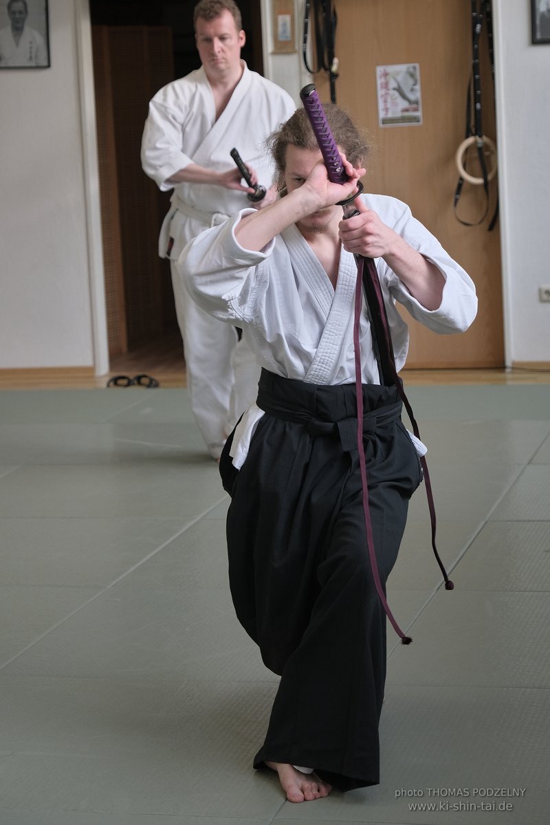 Aikido Intensiv (I) 2023 - Aiki Ken - Thomas Podzelny 5.Dan