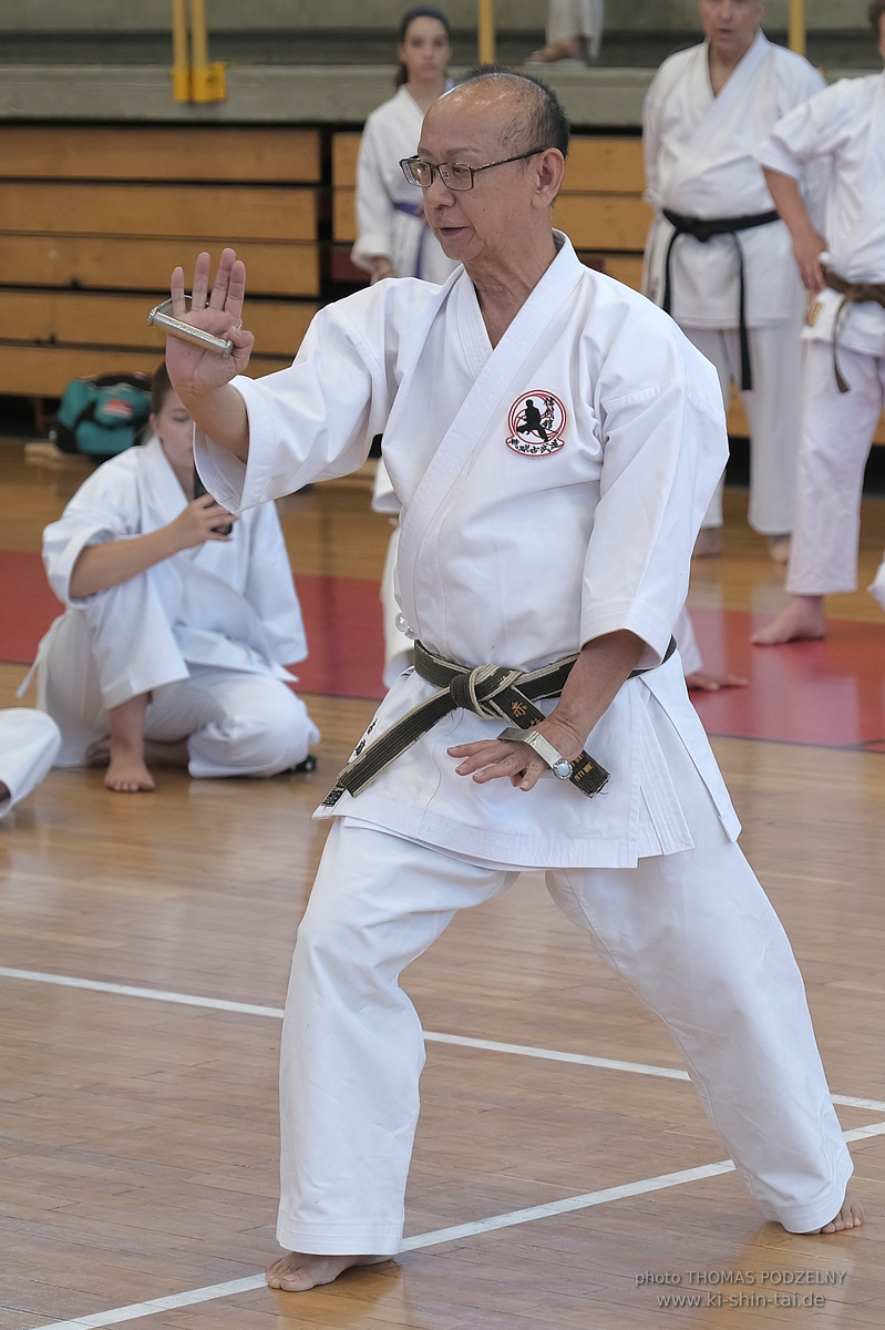 Ryûkyû Kobudô Lehrgang mit Kaichô Hiroshi Akamine in Athen 4.-6.7.2025