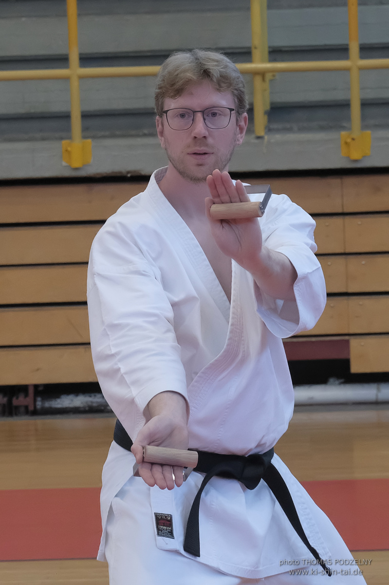 Ryûkyû Kobudô Lehrgang mit Kaichô Hiroshi Akamine in Athen 4.-6.7.2025