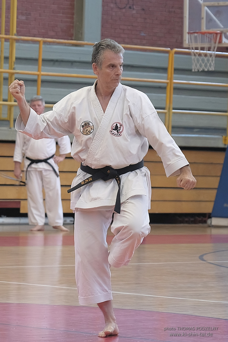 Ryûkyû Kobudô Lehrgang mit Kaichô Hiroshi Akamine in Athen 4.-6.7.2025
