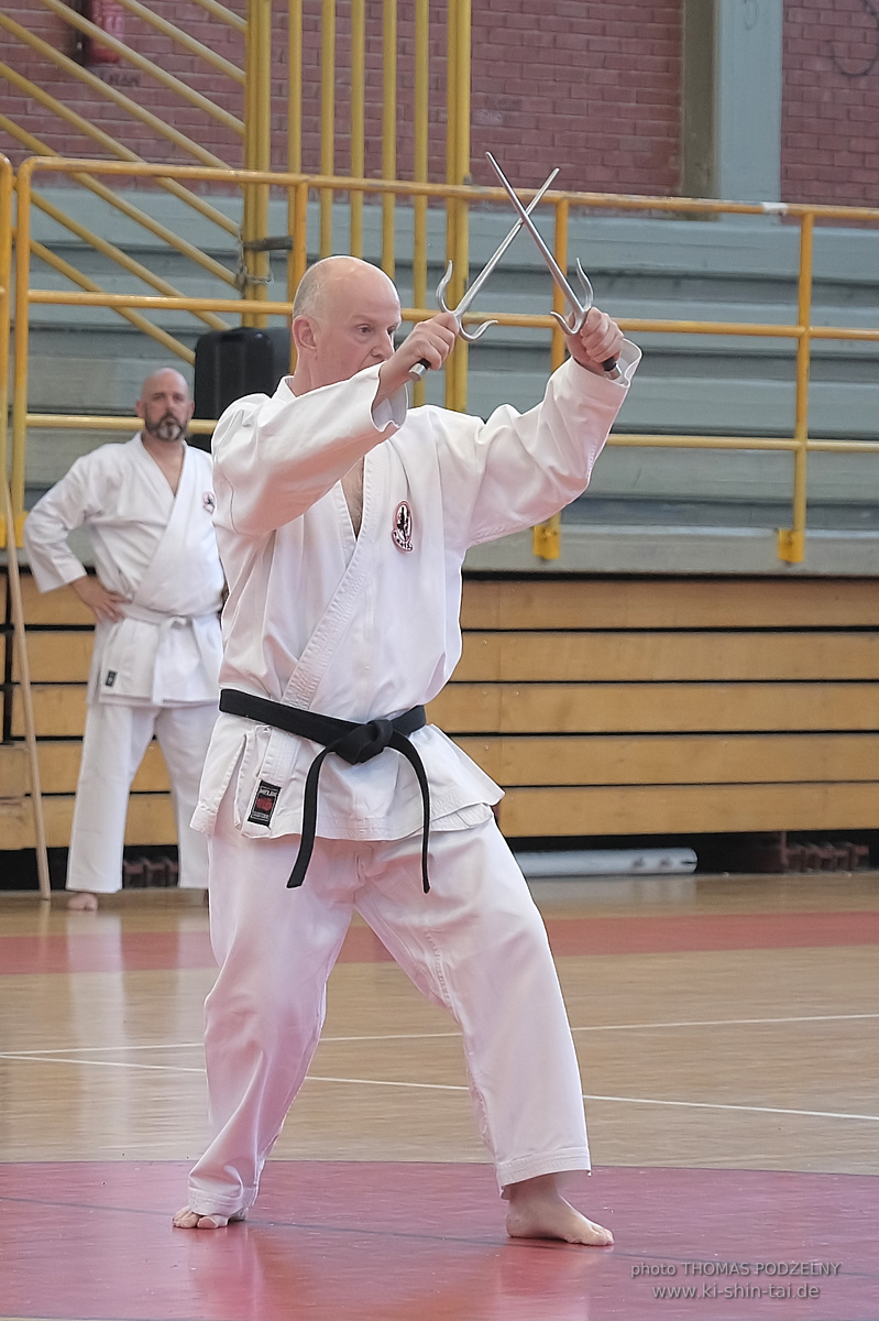Ryûkyû Kobudô Lehrgang mit Kaichô Hiroshi Akamine in Athen 4.-6.7.2025