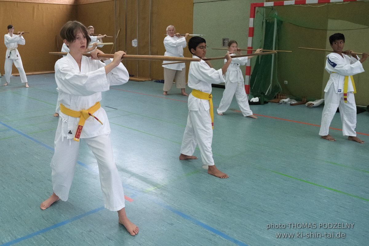 Ryukyu Kobudo Lehrgang mit Kaicho Hiroshi Akamine 9.Dan aus Okinawa in Erlangen 8.-11.9.2022