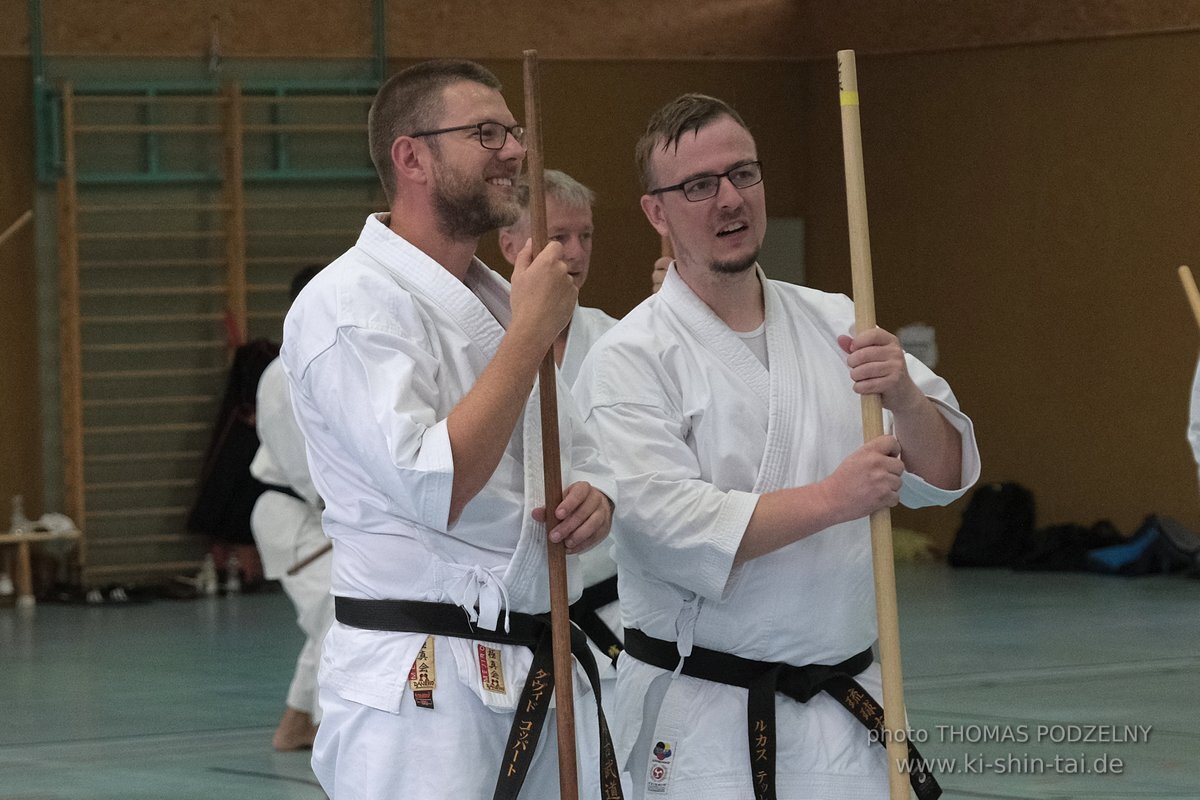 Ryukyu Kobudo Lehrgang mit Kaicho Hiroshi Akamine 9.Dan aus Okinawa in Erlangen 8.-11.9.2022