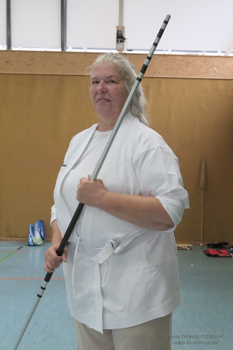 Ryukyu Kobudo Lehrgang mit Kaicho Hiroshi Akamine 9.Dan aus Okinawa in Erlangen 8.-11.9.2022