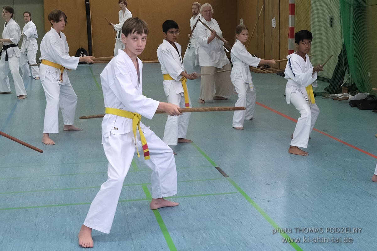 Ryukyu Kobudo Lehrgang mit Kaicho Hiroshi Akamine 9.Dan aus Okinawa in Erlangen 8.-11.9.2022