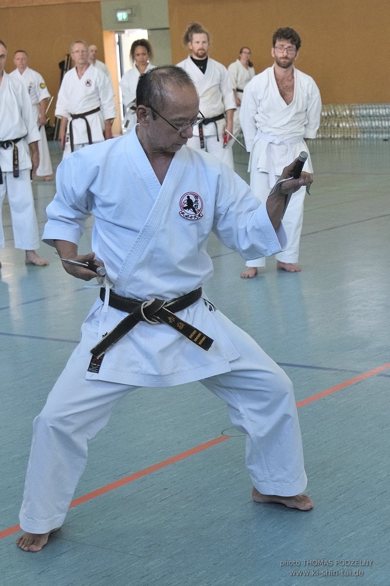 Ryukyu Kobudo Lehrgang mit Kaicho Hiroshi Akamine 9.Dan aus Okinawa in Erlangen 8.-11.9.2022