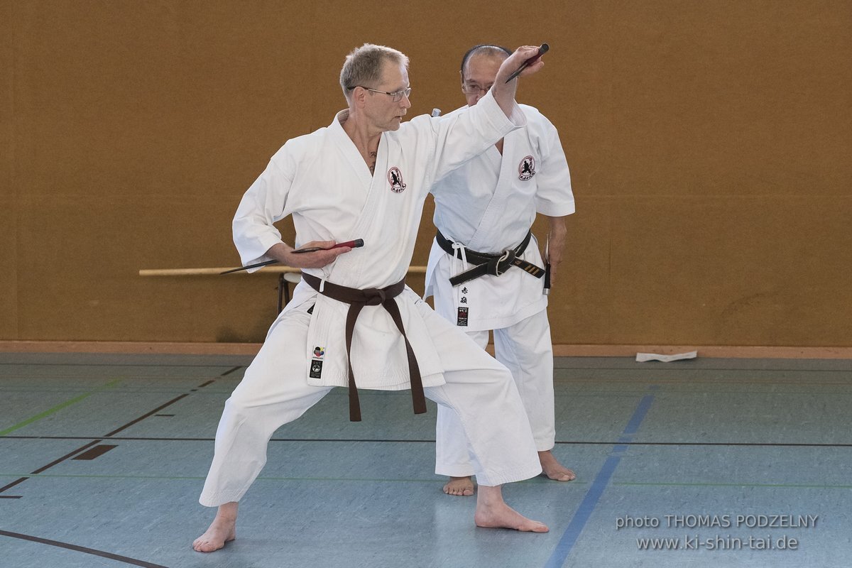 Ryukyu Kobudo Lehrgang mit Kaicho Hiroshi Akamine 9.Dan aus Okinawa in Erlangen 8.-11.9.2022