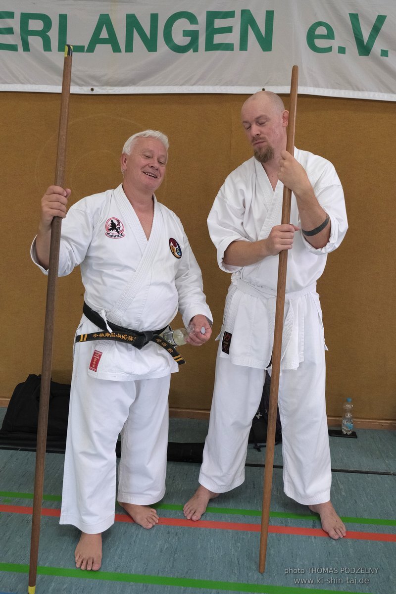 Ryukyu Kobudo Lehrgang mit Kaicho Hiroshi Akamine 9.Dan aus Okinawa in Erlangen 8.-11.9.2022