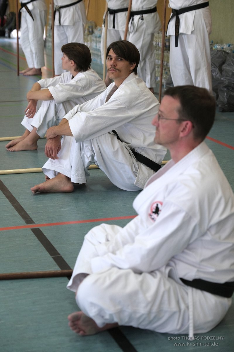 Ryukyu Kobudo Lehrgang mit Kaicho Hiroshi Akamine 9.Dan aus Okinawa in Erlangen 8.-11.9.2022