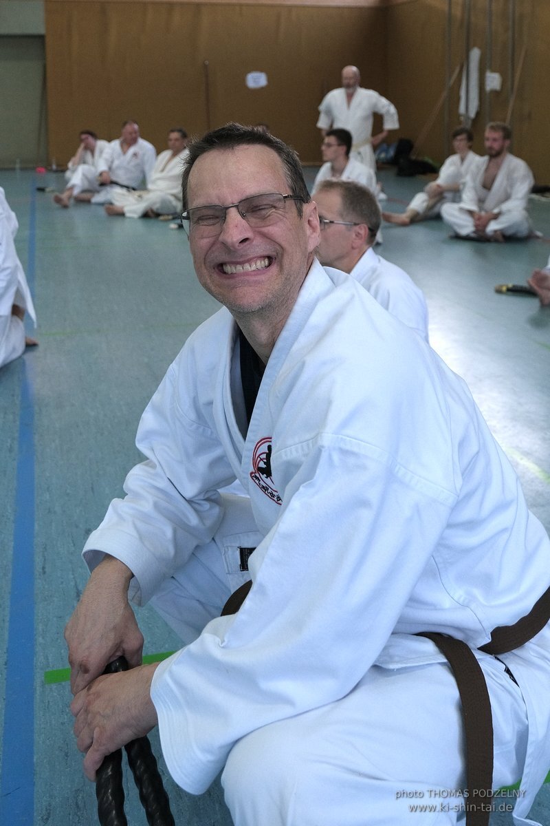 Ryukyu Kobudo Lehrgang mit Kaicho Hiroshi Akamine 9.Dan aus Okinawa in Erlangen 8.-11.9.2022