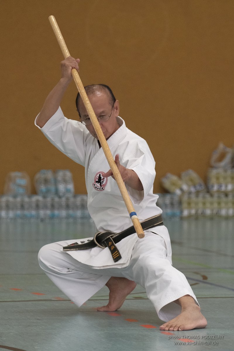 Ryukyu Kobudo Lehrgang mit Kaicho Hiroshi Akamine 9.Dan aus Okinawa in Erlangen 8.-11.9.2022