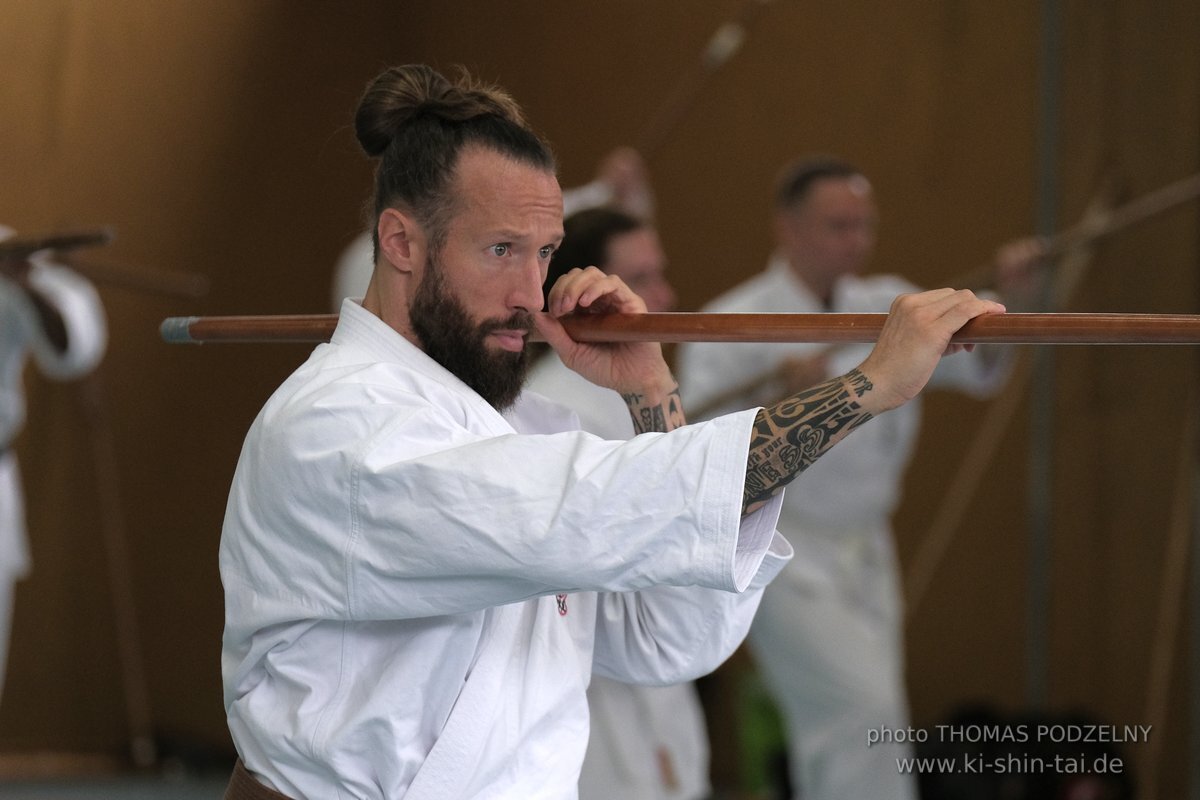 Ryukyu Kobudo Lehrgang mit Kaicho Hiroshi Akamine 9.Dan aus Okinawa in Erlangen 8.-11.9.2022