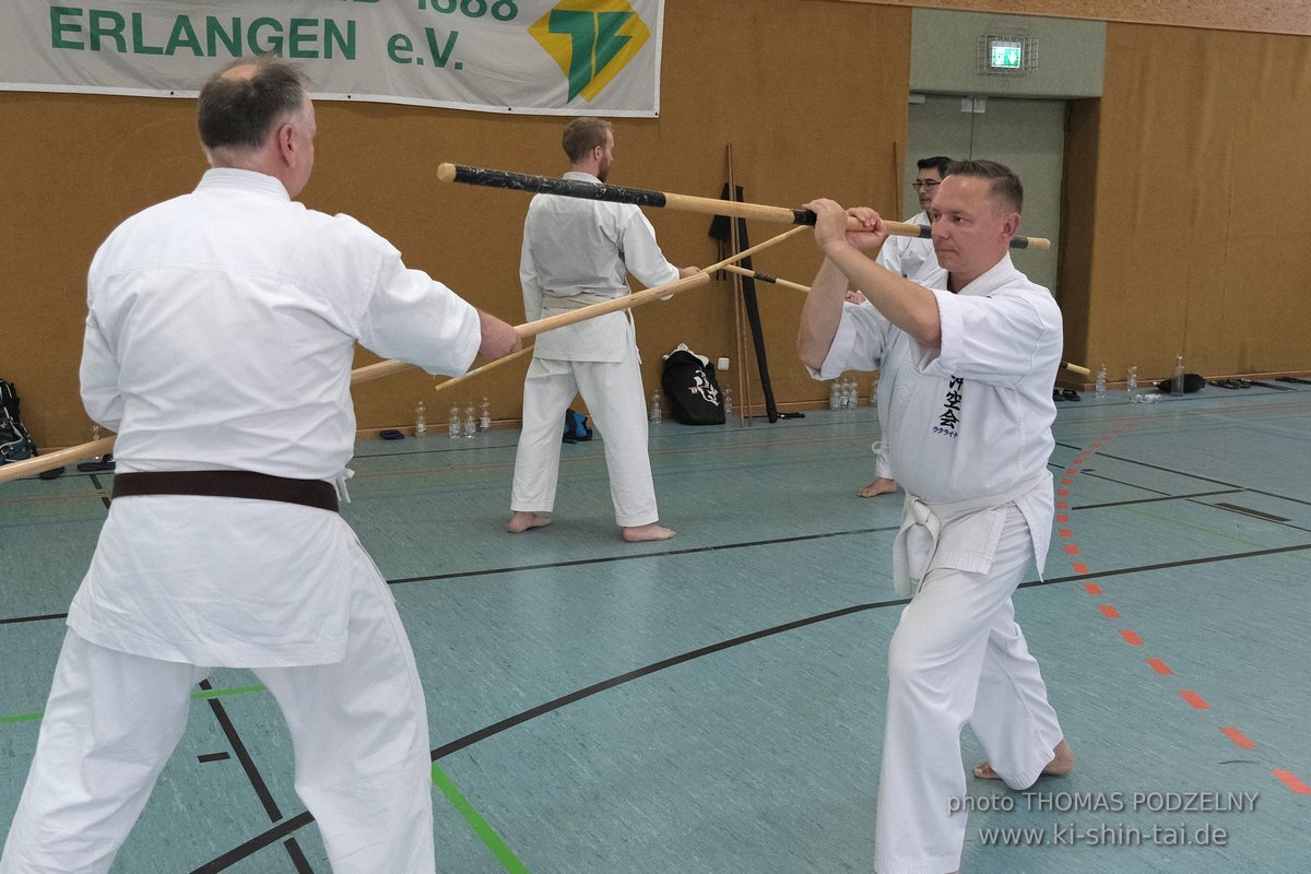 Ryukyu Kobudo Lehrgang mit Kaicho Hiroshi Akamine 9.Dan aus Okinawa in Erlangen 8.-11.9.2022