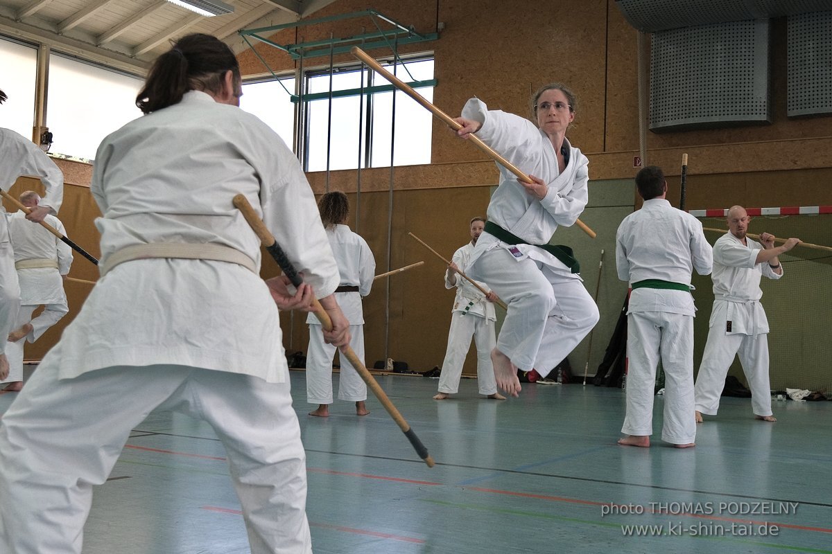 Ryukyu Kobudo Lehrgang mit Kaicho Hiroshi Akamine 9.Dan aus Okinawa in Erlangen 8.-11.9.2022