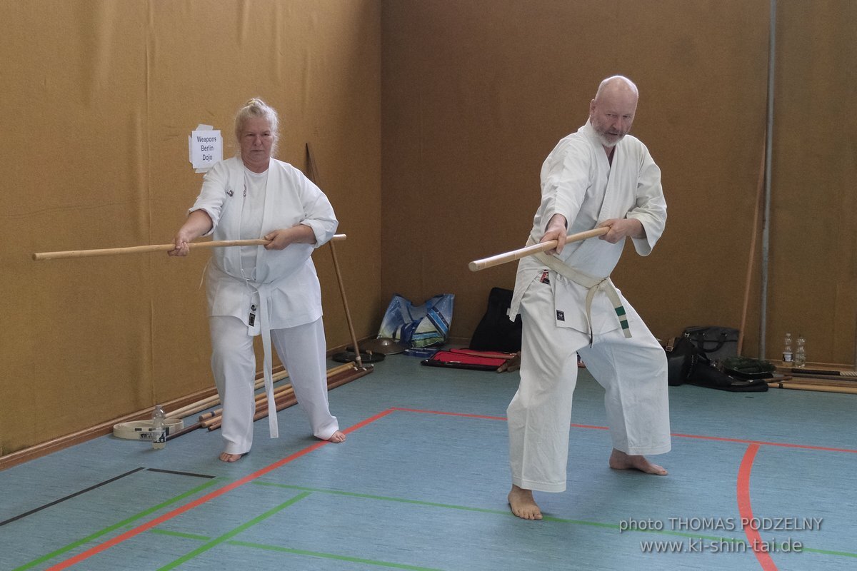 Ryukyu Kobudo Lehrgang mit Kaicho Hiroshi Akamine 9.Dan aus Okinawa in Erlangen 8.-11.9.2022