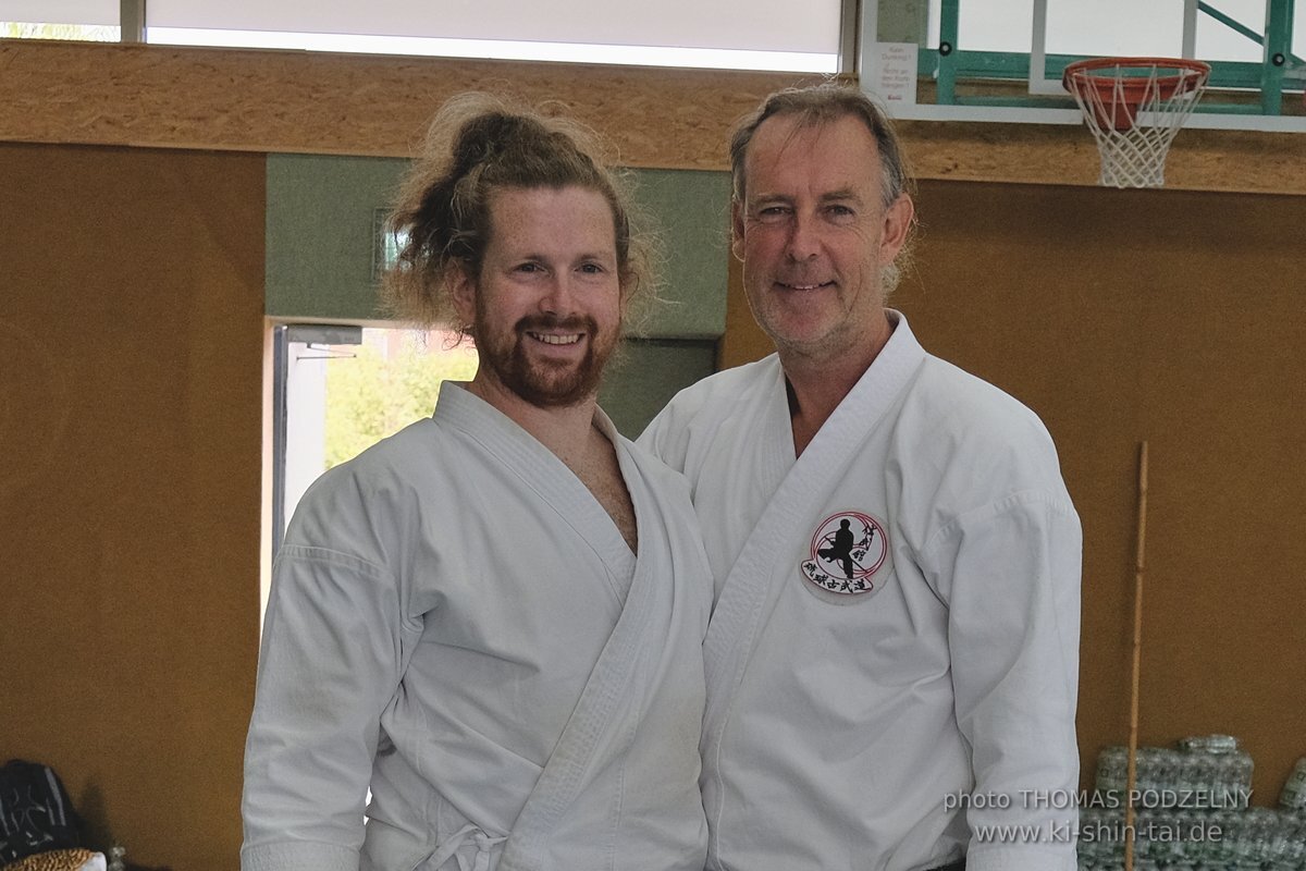 Ryukyu Kobudo Lehrgang mit Kaicho Hiroshi Akamine 9.Dan aus Okinawa in Erlangen 8.-11.9.2022