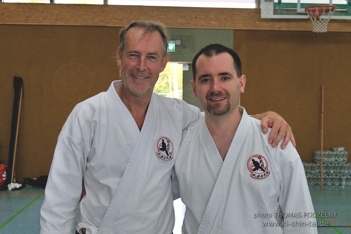 Ryukyu Kobudo Lehrgang mit Kaicho Hiroshi Akamine 9.Dan aus Okinawa in Erlangen 8.-11.9.2022