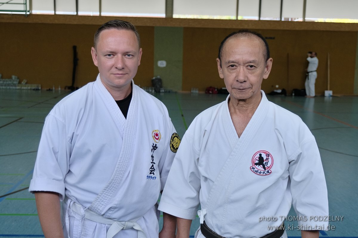 Ryukyu Kobudo Lehrgang mit Kaicho Hiroshi Akamine 9.Dan aus Okinawa in Erlangen 8.-11.9.2022