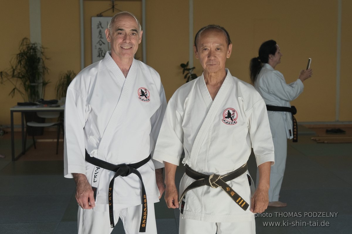 Ryukyu Kobudo Lehrgang mit Kaicho Hiroshi Akamine 9.Dan aus Okinawa in Erlangen 8.-11.9.2022