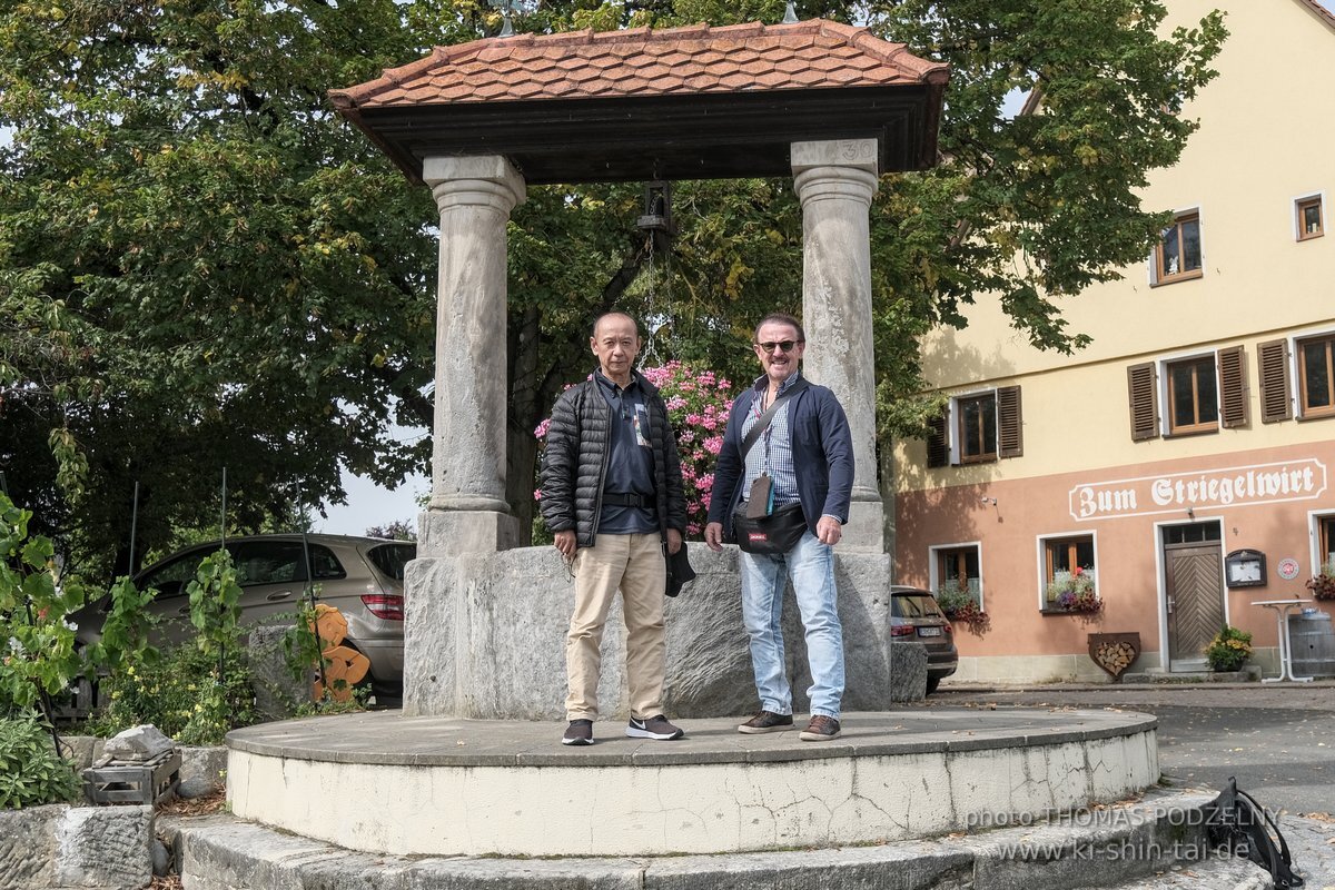 Ryukyu Kobudo Lehrgang mit Kaicho Hiroshi Akamine 9.Dan aus Okinawa in Erlangen 8.-11.9.2022