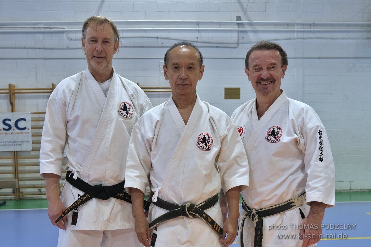 Ryukyu Kobudo Lehrgang Hiroshi Akamine Hanshi 9.Dan - Rom - 3.-5.3.2023