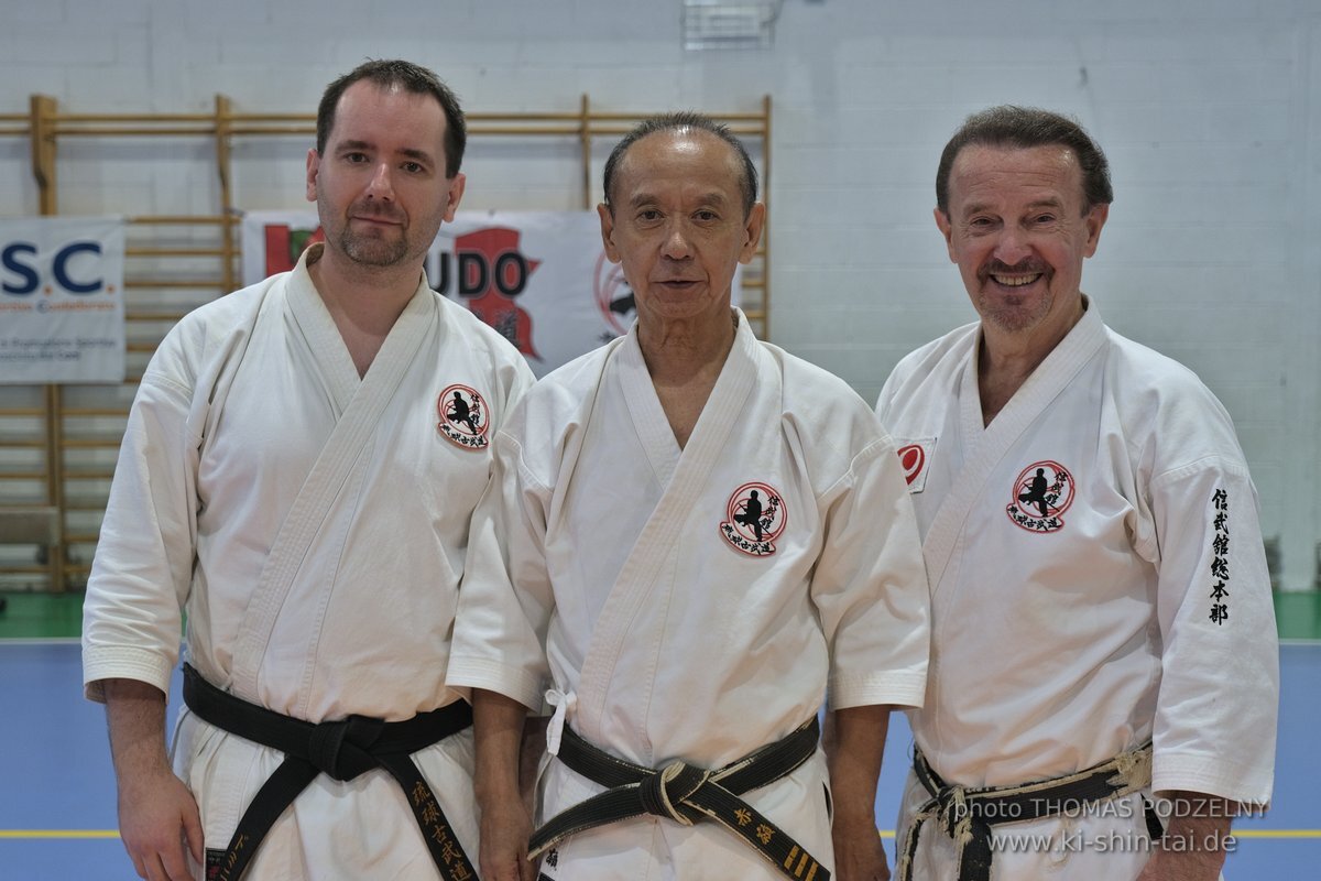 Ryukyu Kobudo Lehrgang Hiroshi Akamine Hanshi 9.Dan - Rom - 3.-5.3.2023