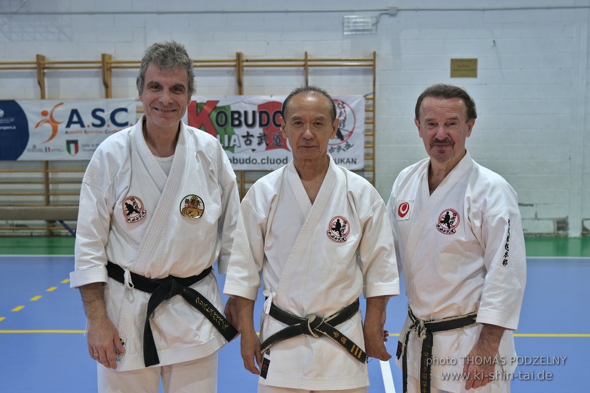 Ryukyu Kobudo Lehrgang Hiroshi Akamine Hanshi 9.Dan - Rom - 3.-5.3.2023