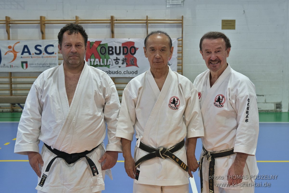 Ryukyu Kobudo Lehrgang Hiroshi Akamine Hanshi 9.Dan - Rom - 3.-5.3.2023