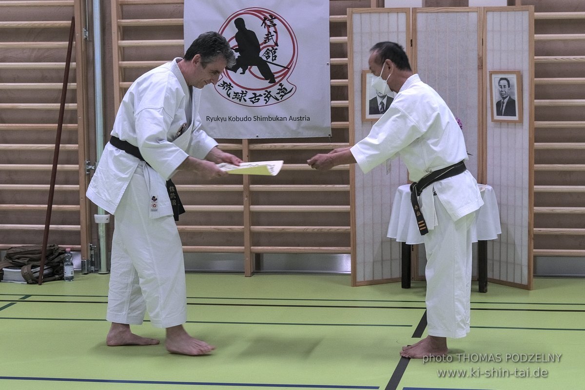 Ryukyu Kobudo Lehrgang Kaicho Hiroshi Akamine Wien 29.4.-1.5.2022 