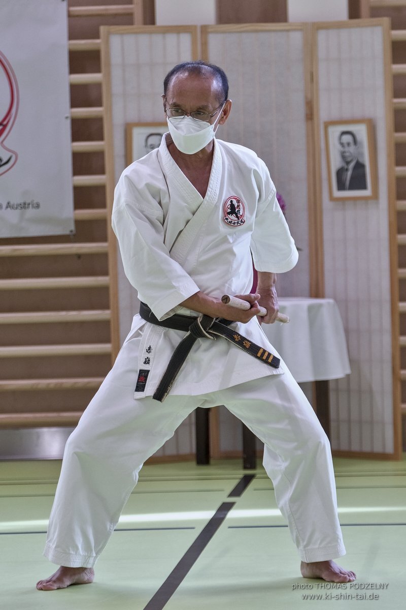 Ryukyu Kobudo Lehrgang Kaicho Hiroshi Akamine Wien 29.4.-1.5.2022 