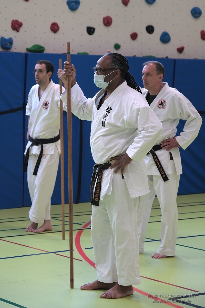 Ryukyu Kobudo Lehrgang Kaicho Hiroshi Akamine Wien 29.4.-1.5.2022 