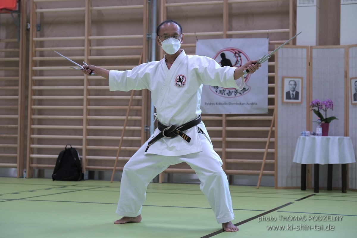 Ryukyu Kobudo Lehrgang Kaicho Hiroshi Akamine Wien 29.4.-1.5.2022 