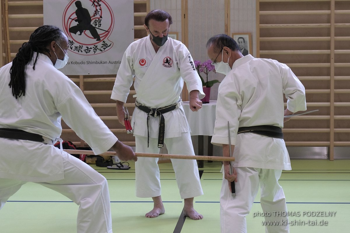 Ryukyu Kobudo Lehrgang Kaicho Hiroshi Akamine Wien 29.4.-1.5.2022 