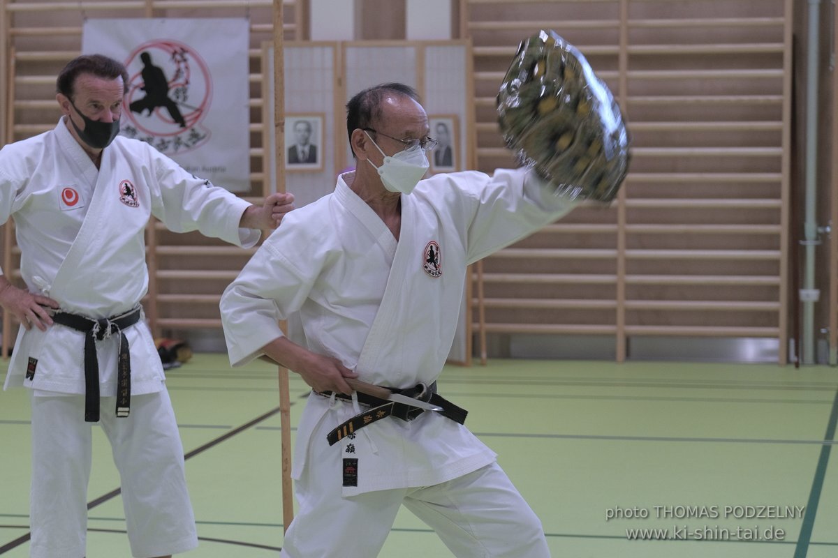 Ryukyu Kobudo Lehrgang Kaicho Hiroshi Akamine Wien 29.4.-1.5.2022 