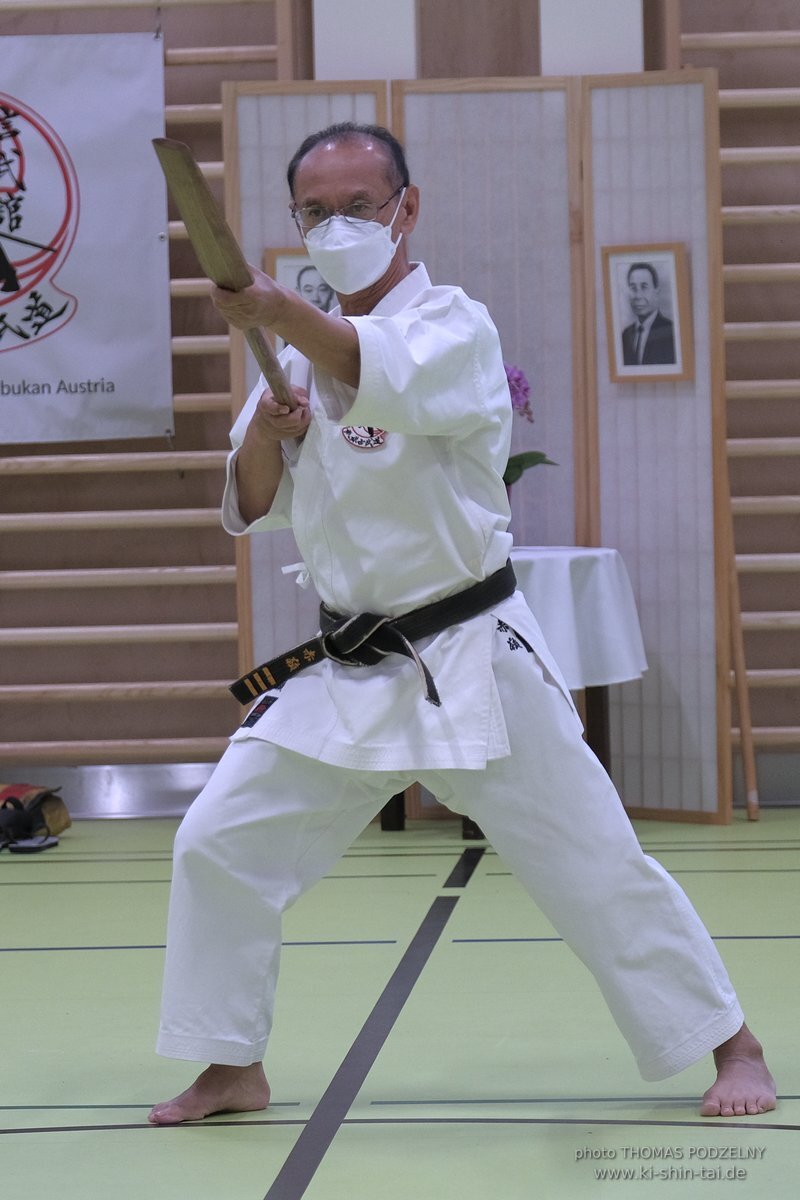 Ryukyu Kobudo Lehrgang Kaicho Hiroshi Akamine Wien 29.4.-1.5.2022 