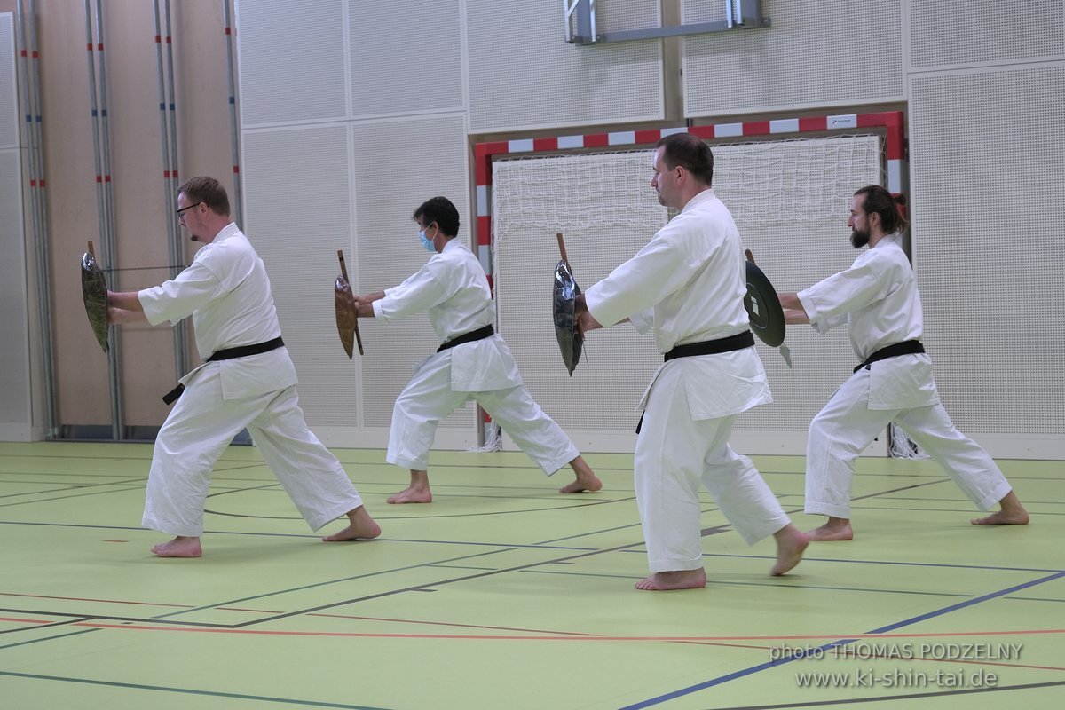 Ryukyu Kobudo Lehrgang Kaicho Hiroshi Akamine Wien 29.4.-1.5.2022 