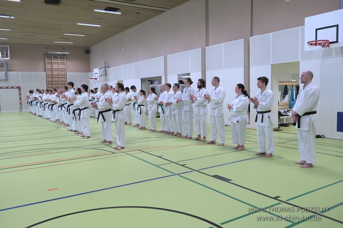 Ryukyu Kobudo Lehrgang Kaicho Hiroshi Akamine Wien 29.4.-1.5.2022 