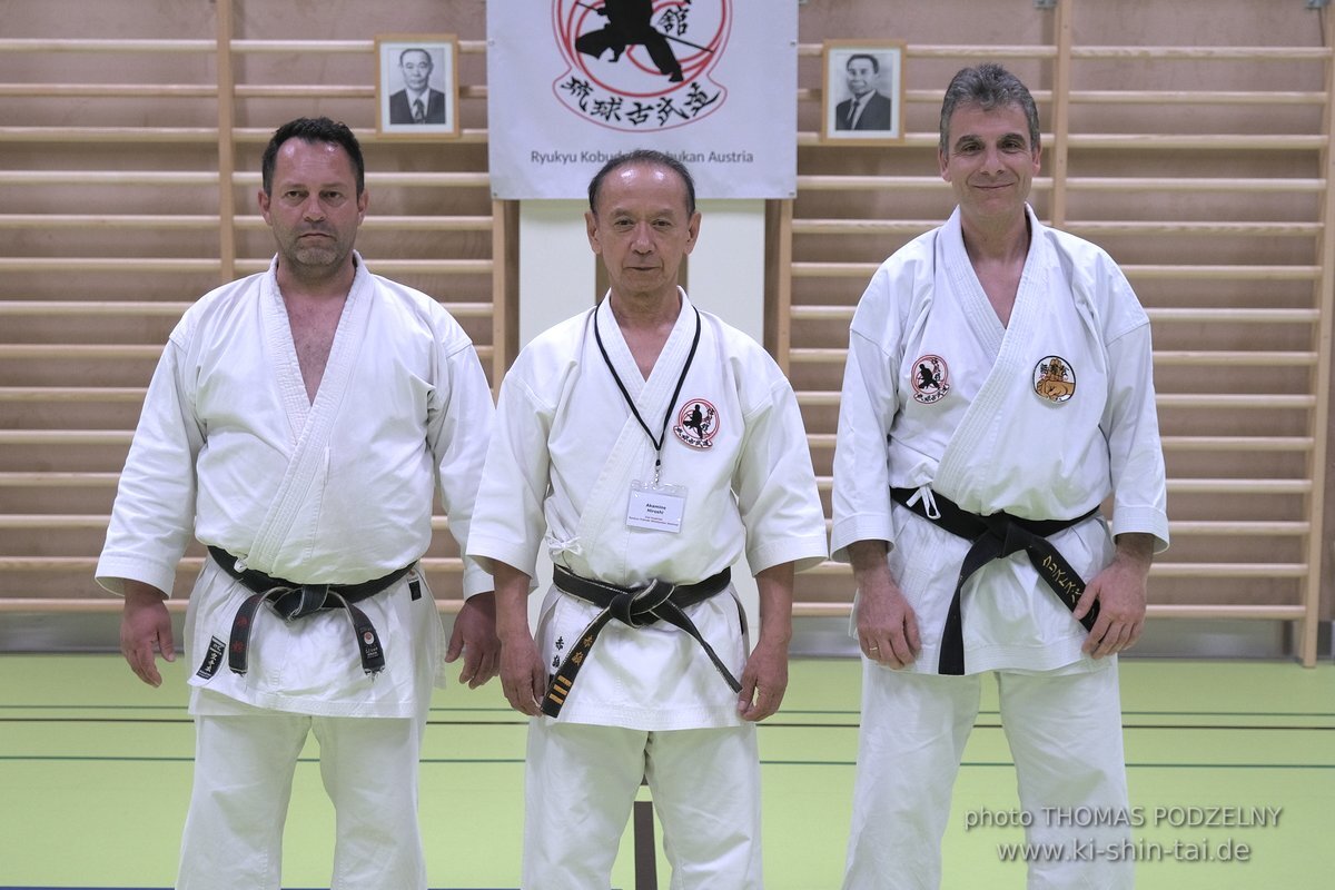 Ryukyu Kobudo Lehrgang Kaicho Hiroshi Akamine Wien 29.4.-1.5.2022 