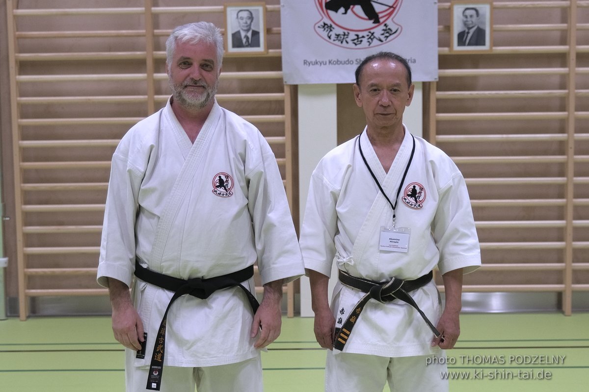 Ryukyu Kobudo Lehrgang Kaicho Hiroshi Akamine Wien 29.4.-1.5.2022 