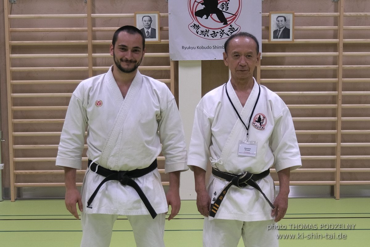 Ryukyu Kobudo Lehrgang Kaicho Hiroshi Akamine Wien 29.4.-1.5.2022 