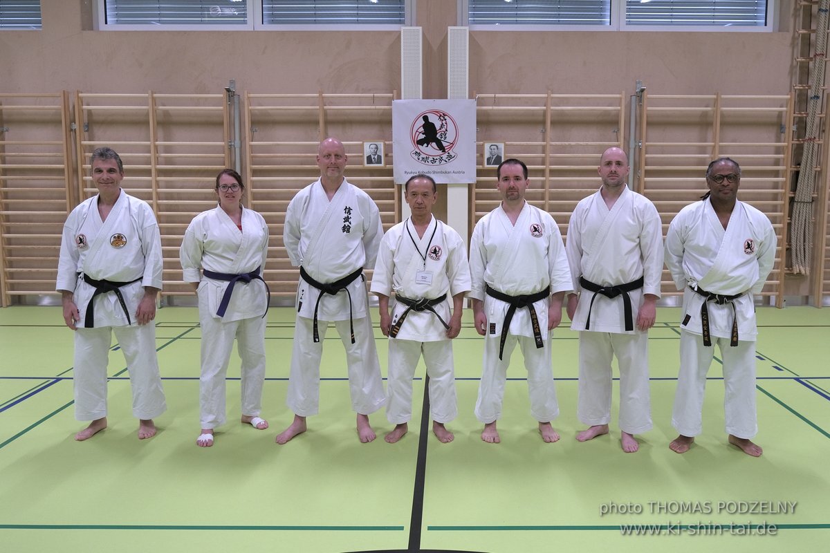 Ryukyu Kobudo Lehrgang Kaicho Hiroshi Akamine Wien 29.4.-1.5.2022 