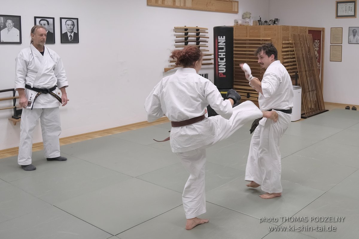 1.Kyu Uechi Ryu Karate Do Prüfung Emma Quast