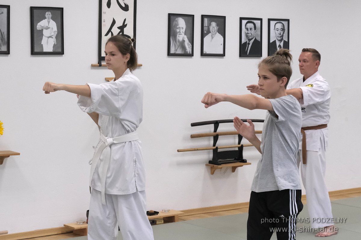 Ferienprogramm Sommer 2022 - Karate und Kobudo